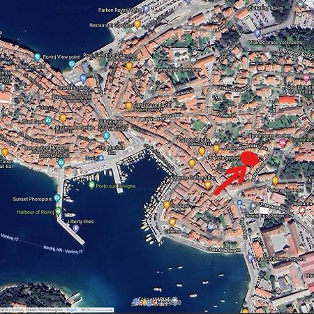 Exclusive City Center Apartment With Garden Rovinj Exterior photo