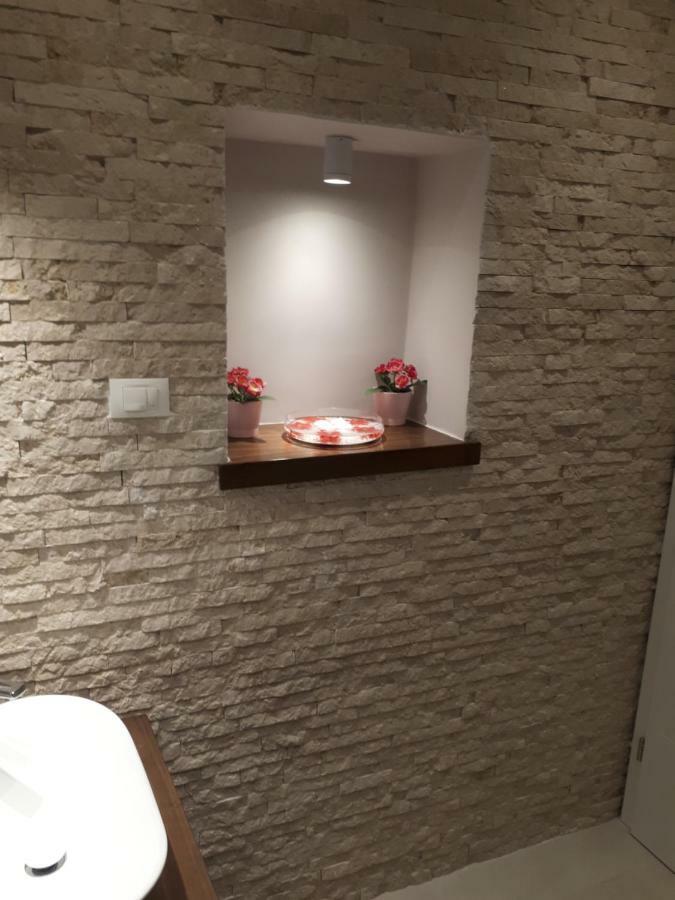 Exclusive City Center Apartment With Garden Rovinj Exterior photo